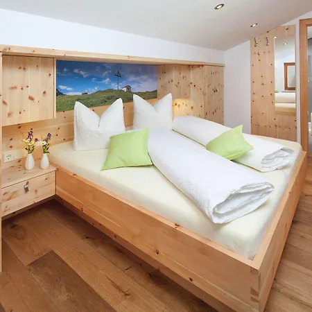 Brunnenhof Apartahotel Damüls