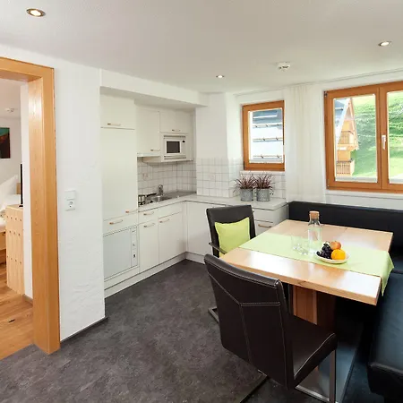 Brunnenhof Apartmanhotel Damuls