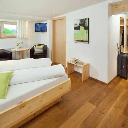 Brunnenhof Aparthotel Damuels