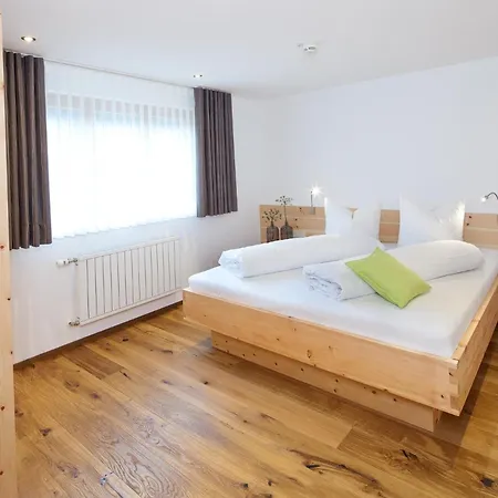 Brunnenhof Apartmanhotel Damuls